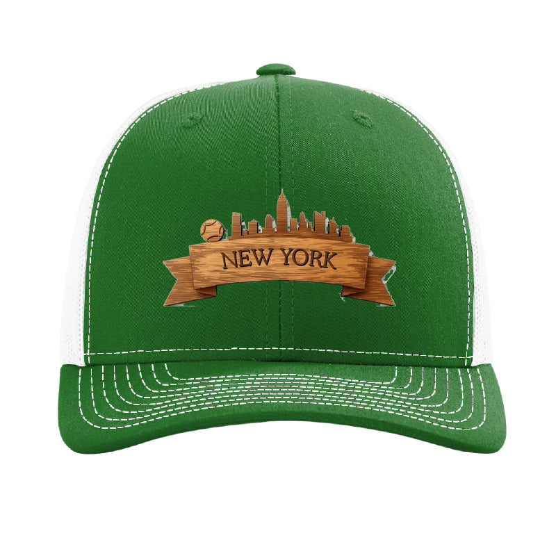 Wood tennis banner patch trucker hat, New York skyline — Kelly Green/White
