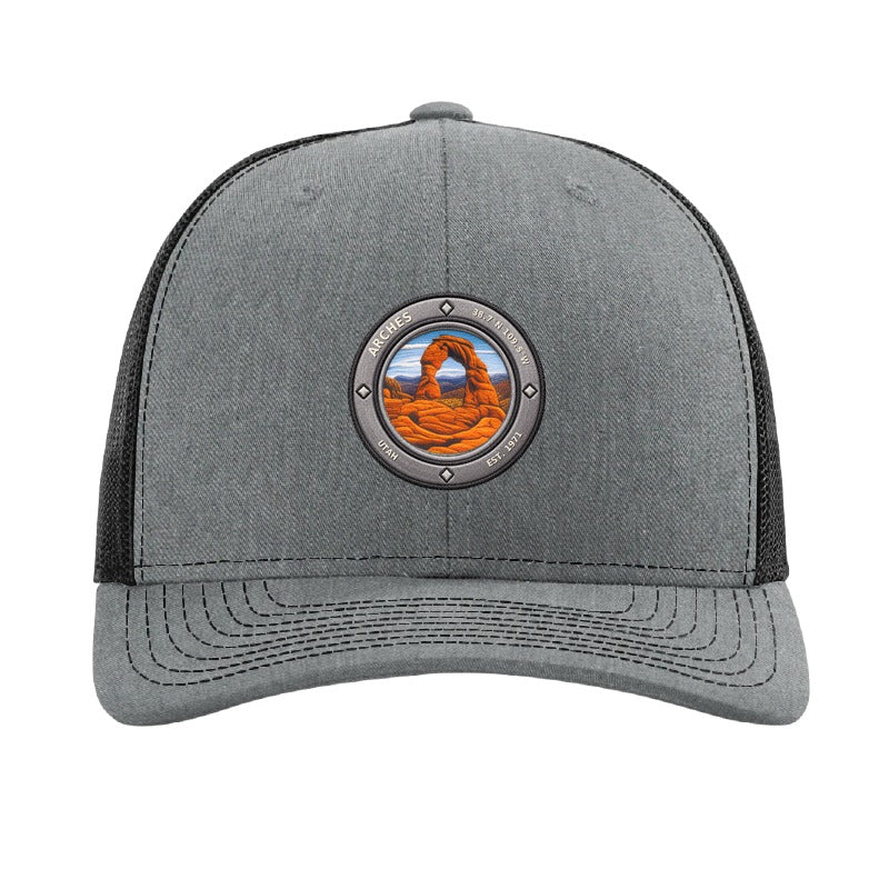 Arches National Park patch hat — Heather Grey/Black